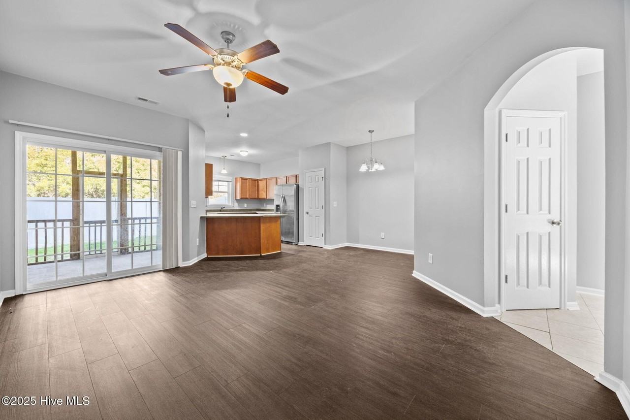 222 Caldwell Loop - Photo 2 of 28