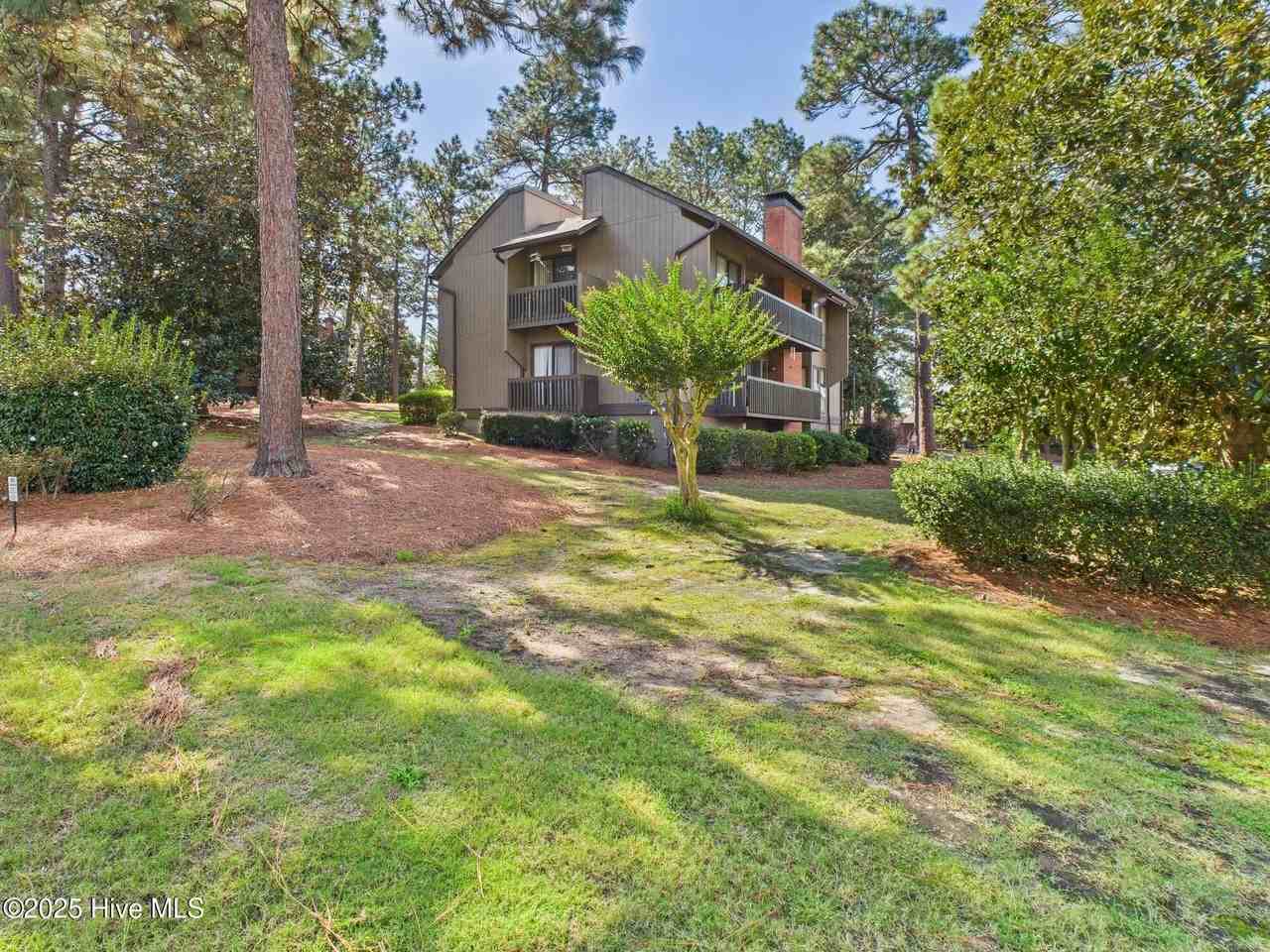 250 Sugar Gum Ln Unit 201 #201 - Photo 3 of 39