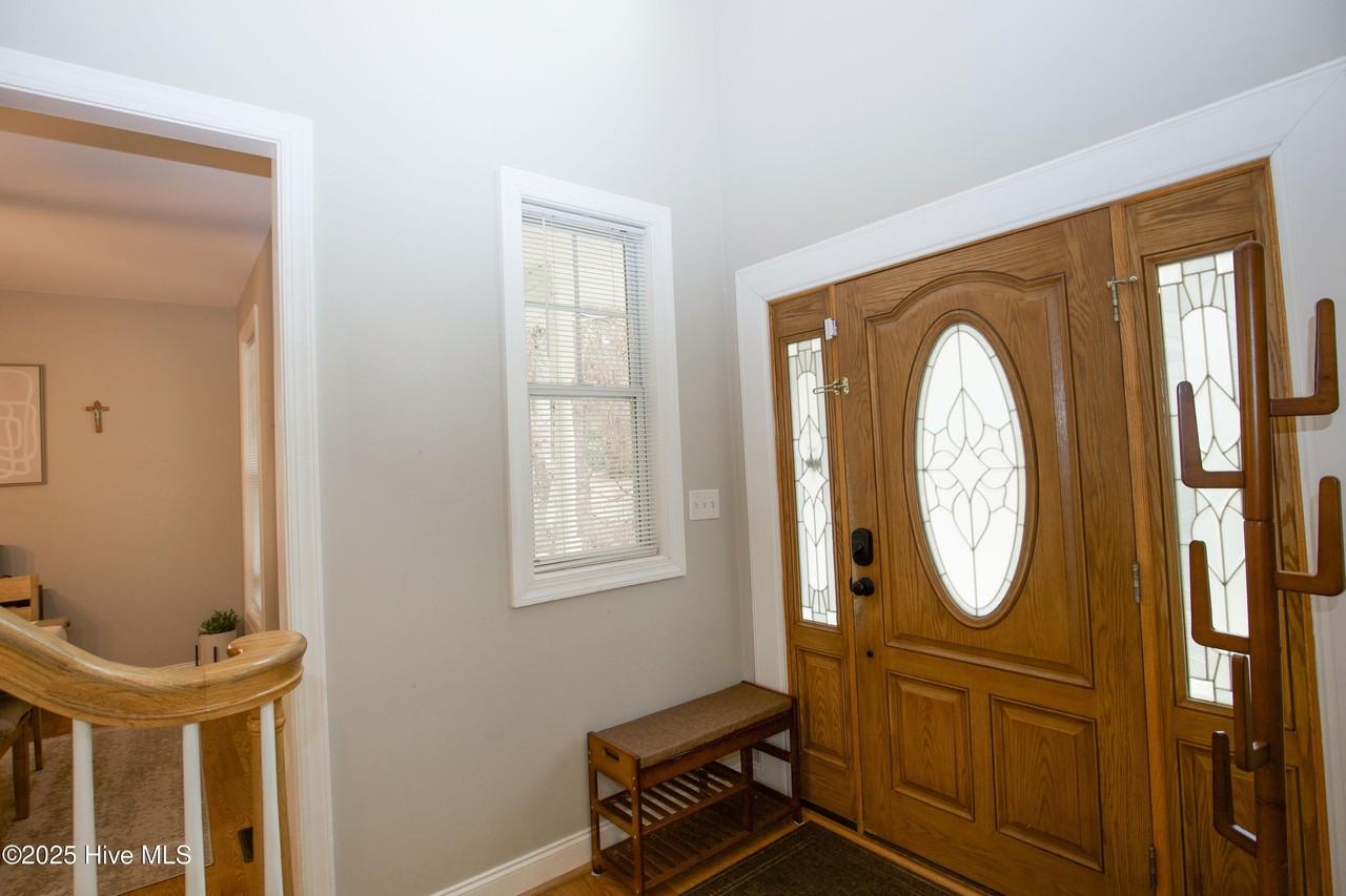 46 Putters Path - Photo 6 of 50