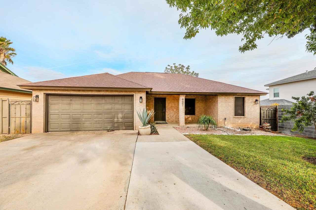 9001 Taiga Ct - Photo 5 of 40