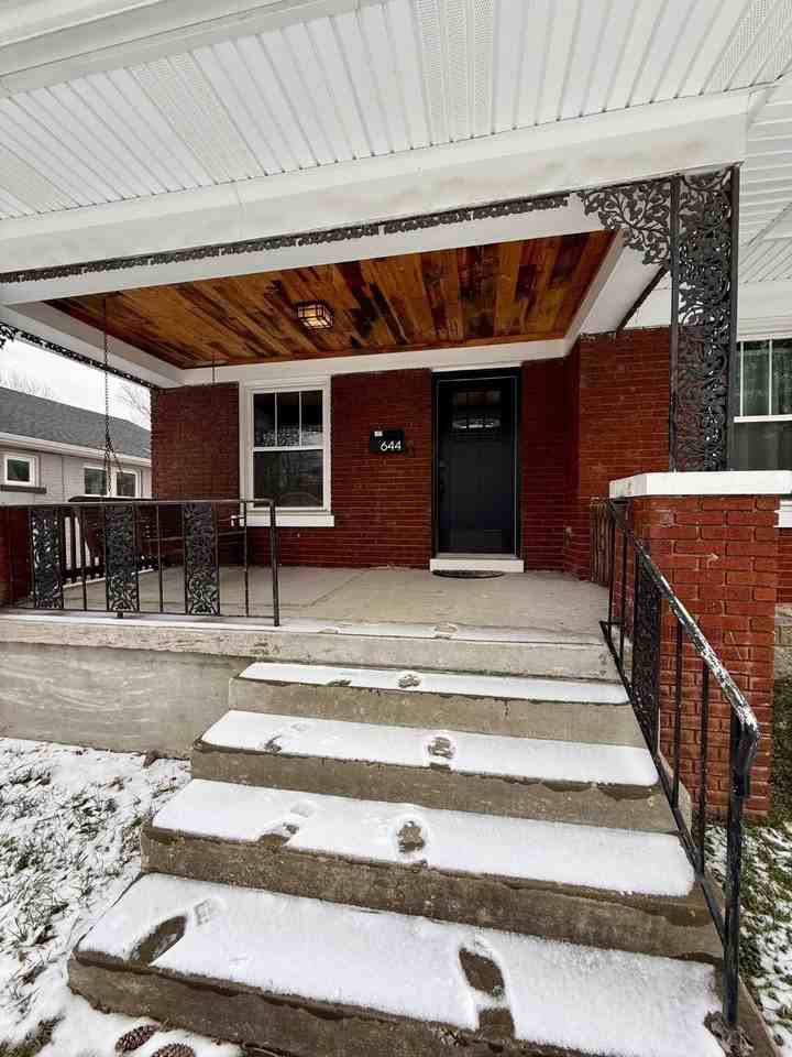 644 Bellaire Ave - Photo 2 of 19