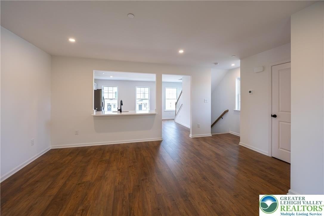 560 Long St Unit 1 #1 - Photo 4 of 11