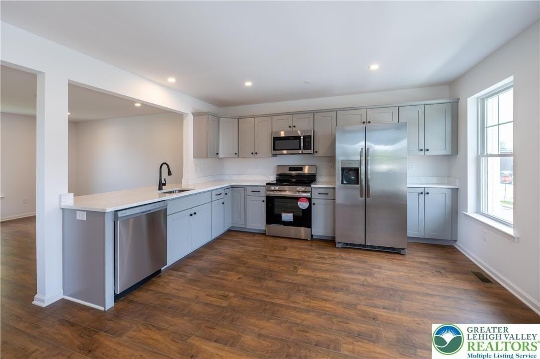 560 Long St Unit 1 #1 - Photo 5 of 11