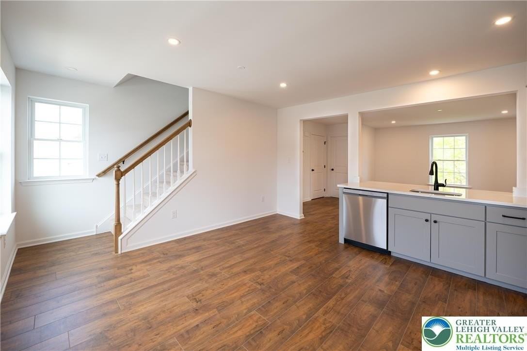 560 Long St Unit 1 #1 - Photo 6 of 11