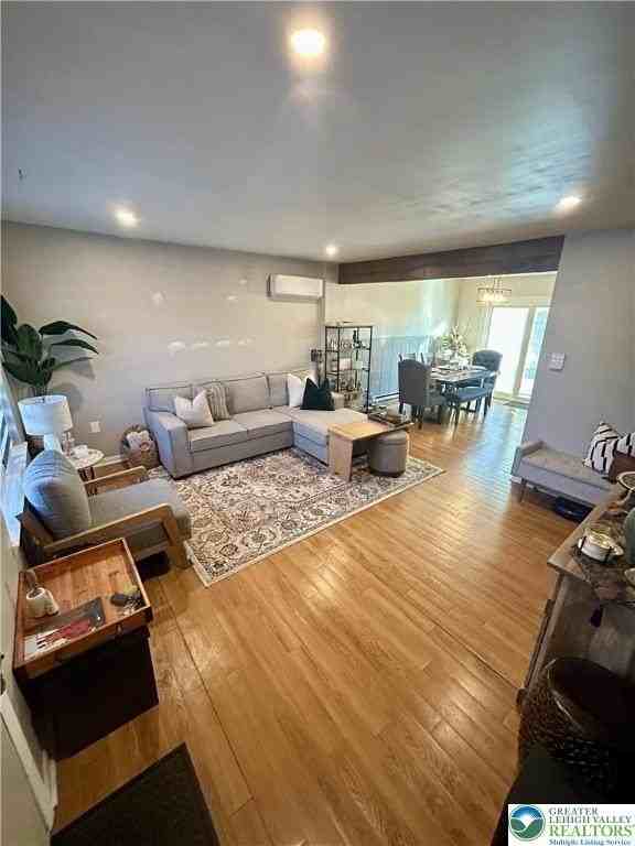 804 W Susquehanna St - Photo 2 of 23