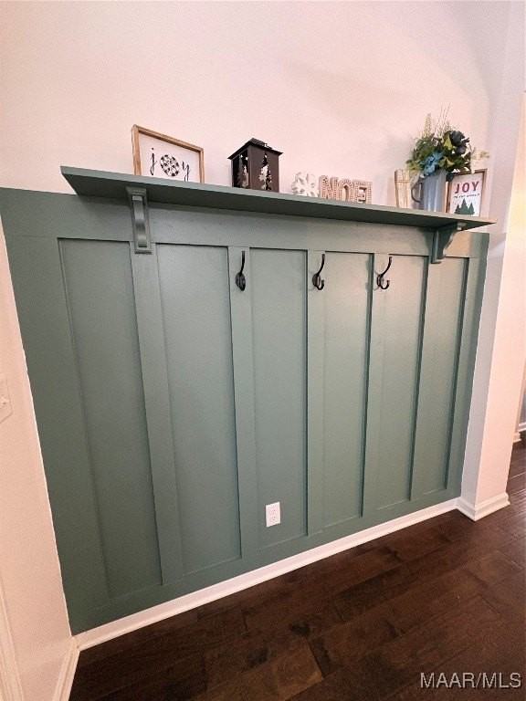 9151 Crescent Lodge Cir - Photo 5 of 43