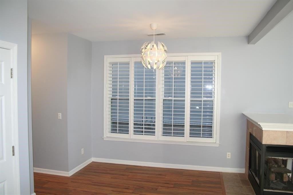 1124 Island Pl E - Photo 7 of 15