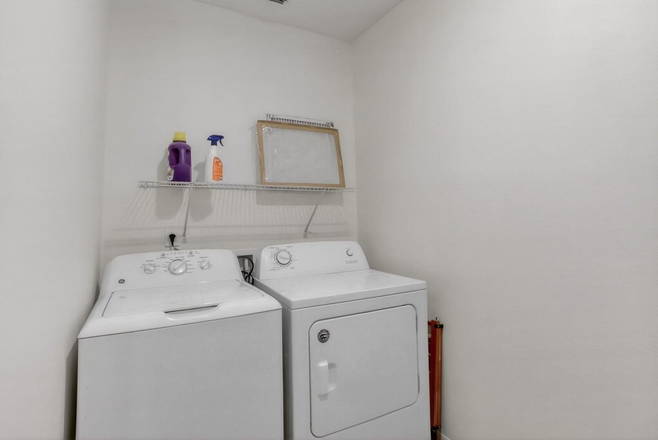 Bella Dr - Photo 5 of 27