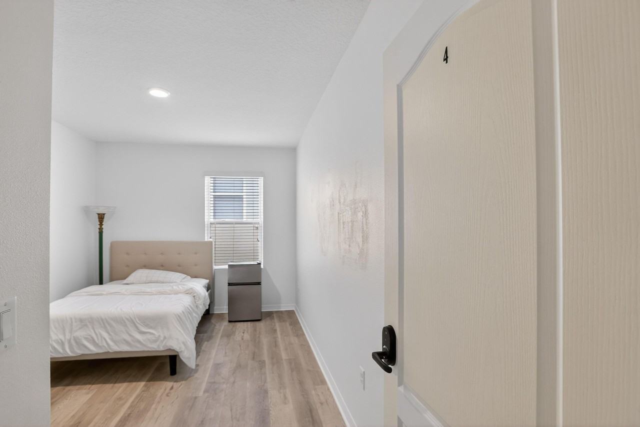 Bella Dr - Photo 7 of 10