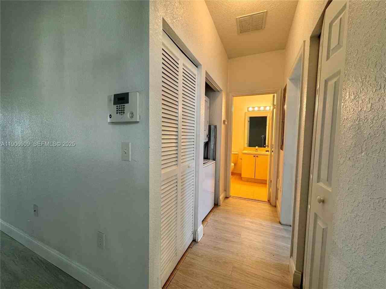 2590 Ne 3rd Dr #203 - Photo 5 of 35