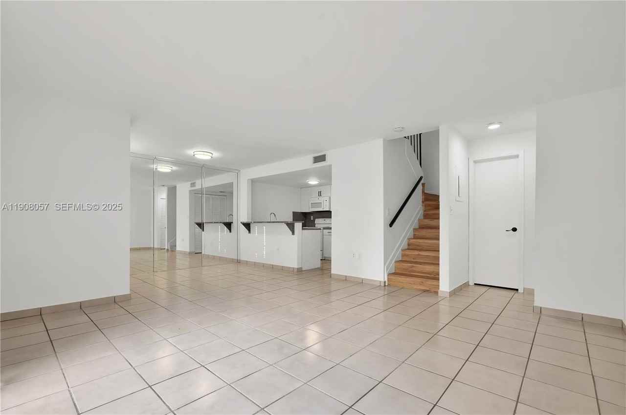 6835 Sw 45th Ln #2 - Photo 5 of 15