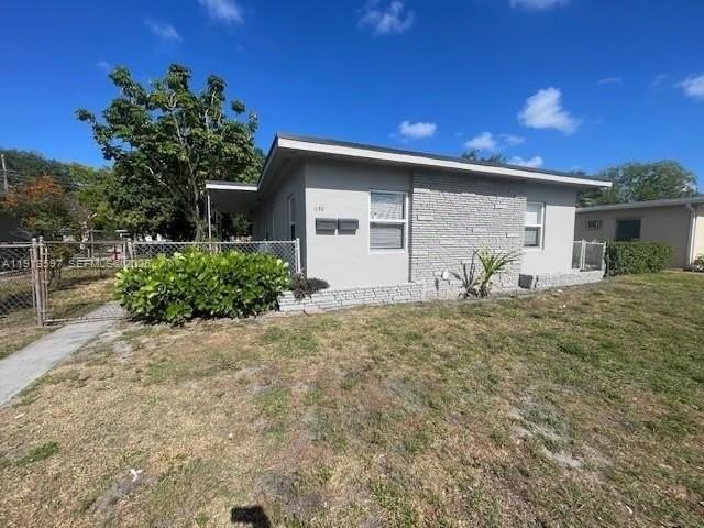 1150 Sw 26th Ave #2 - Photo 2 of 14