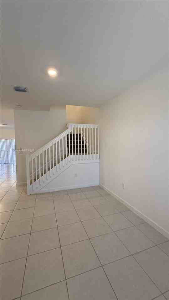 24610 Sw 119th Ct #24610 - Photo 2 of 20