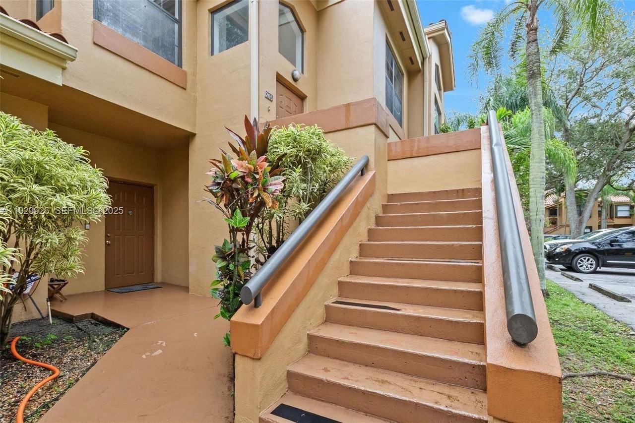 15569 Miami Lakeway N #205-16 - Photo 2 of 25