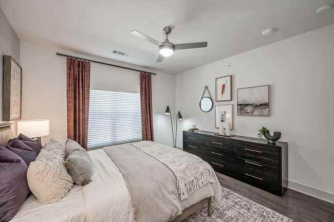 Lakemont Bend Ln - Photo 6 of 10