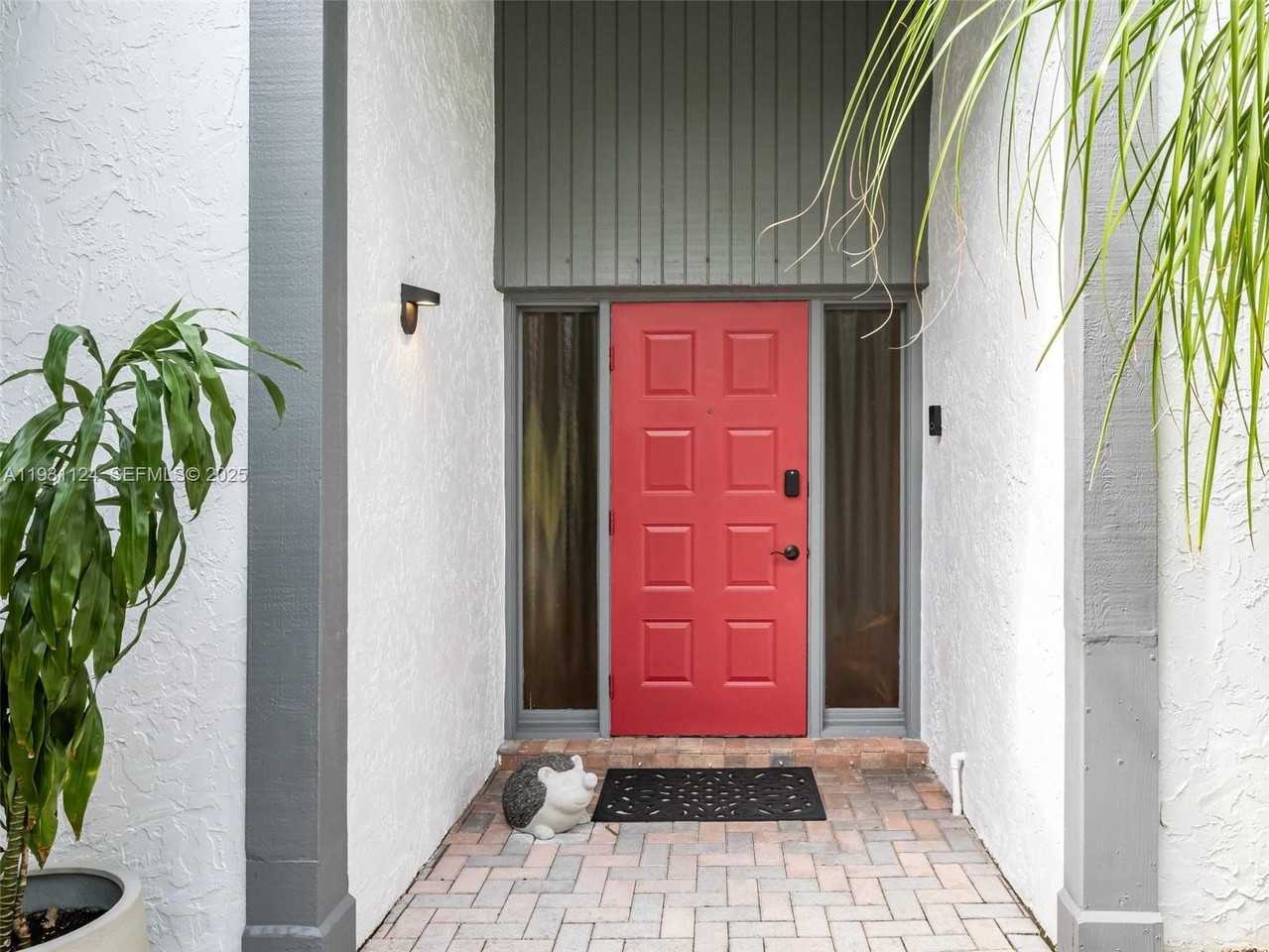 511 Sw 168th Ave #0 - Photo 4 of 31