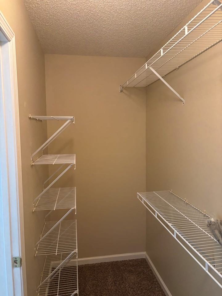 121 Faybrook Dr #1 - Photo 5 of 30