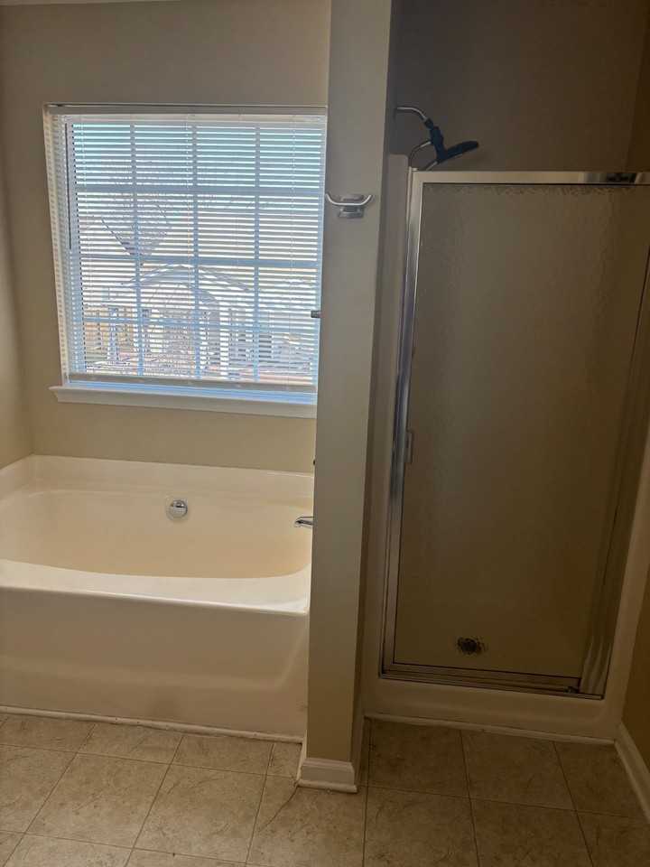 121 Faybrook Dr #1 - Photo 6 of 30