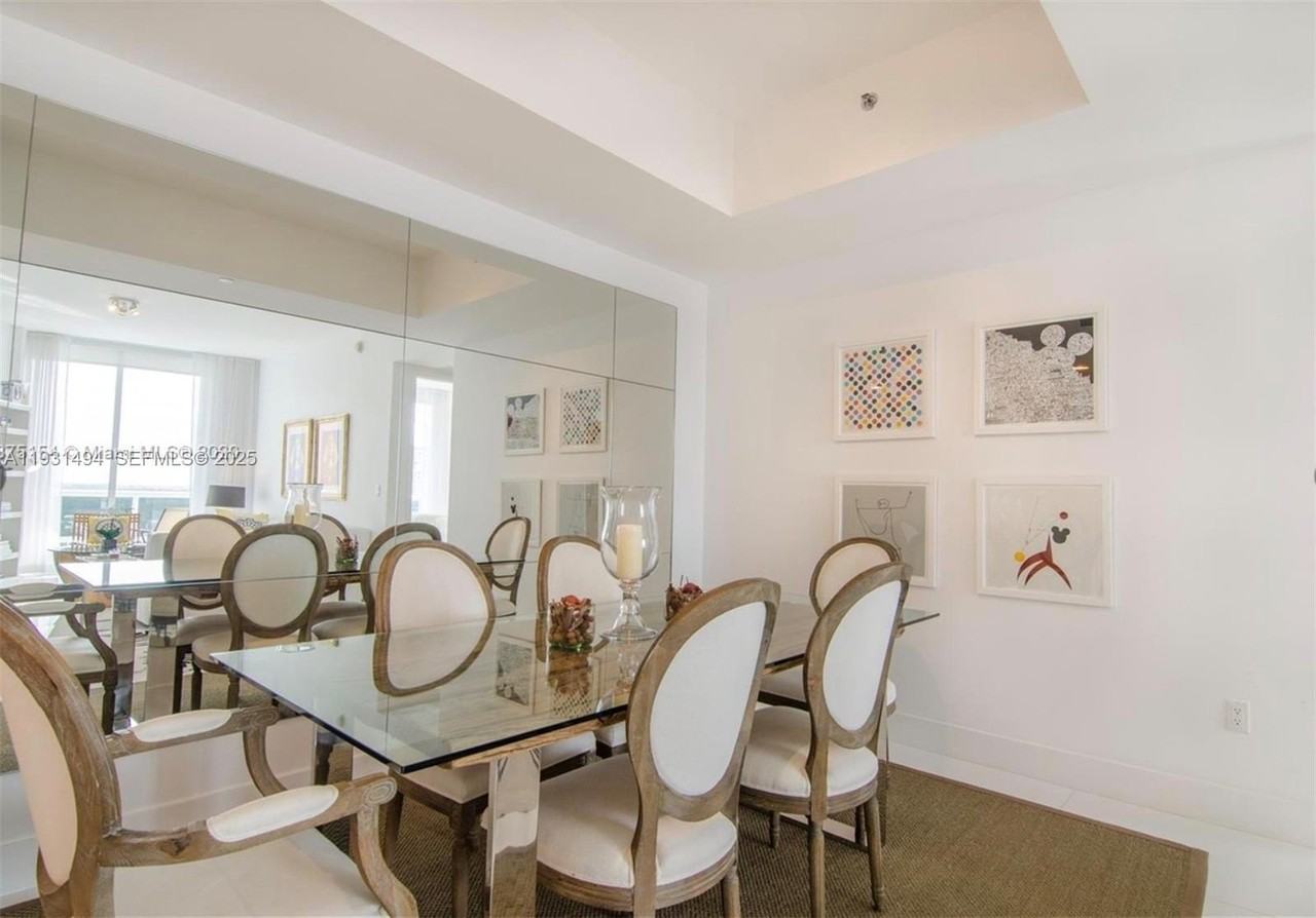 15901 Collins Ave #1005 - Photo 7 of 31