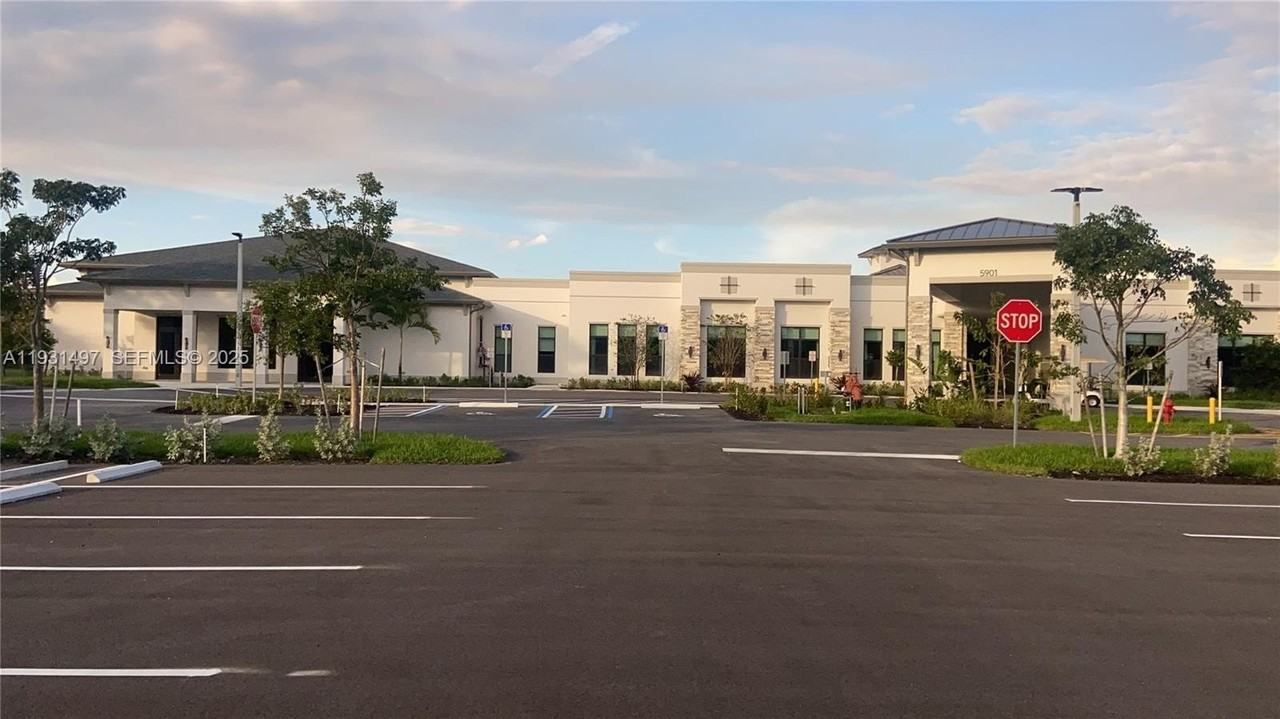 13283 Pineapple Palm Ct #F - Photo 7 of 22