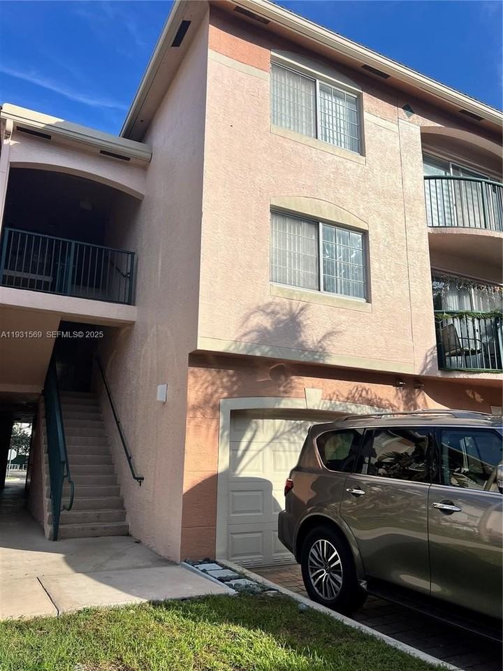 2021 Se 10th Ave #212