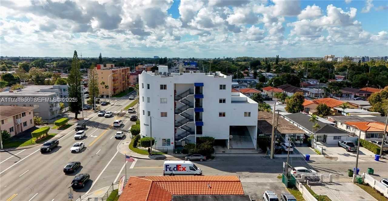 6001 W Flagler St #502 - Photo 2 of 24