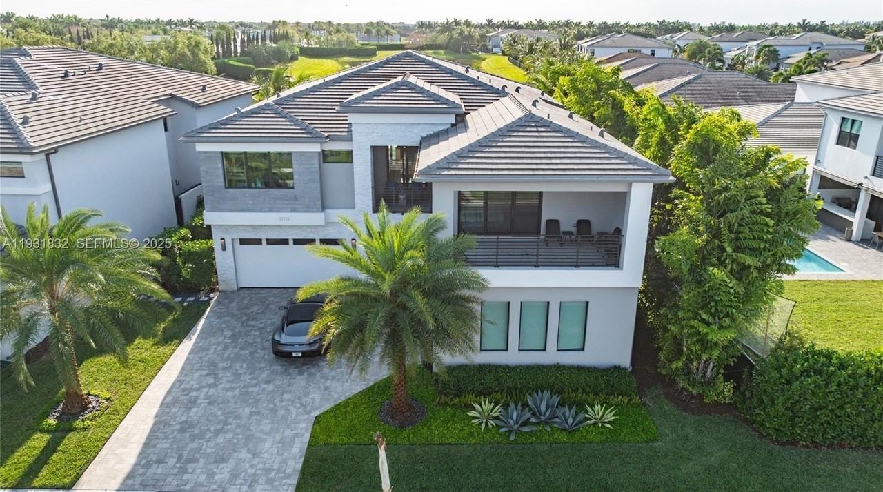 17113 Aquavera Way #0 - Photo 2 of 50