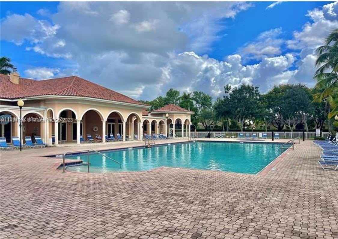 16972 Sw 33rd Ct #16972 - Photo 6 of 15