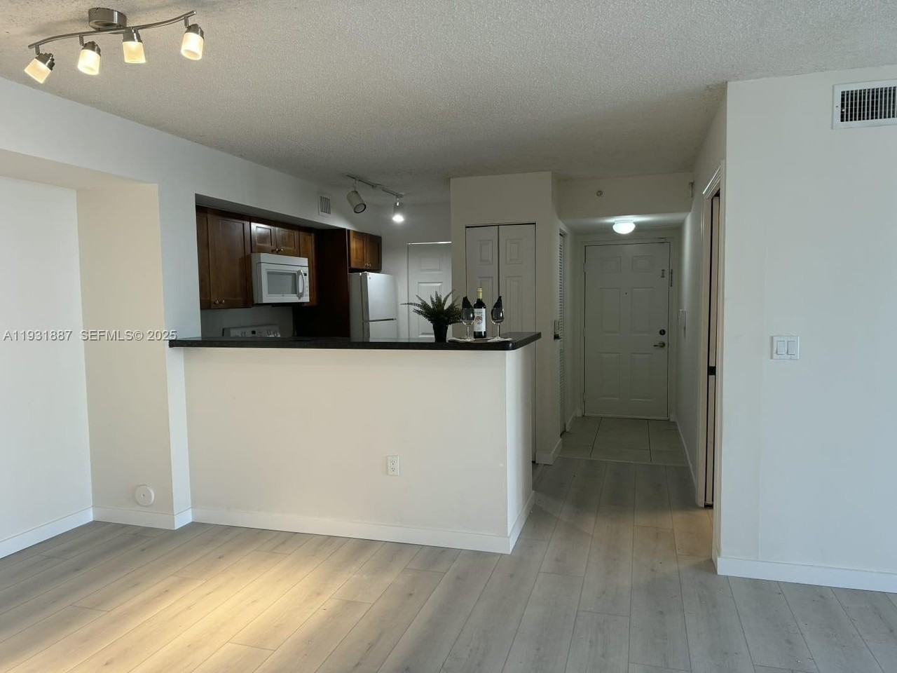 11145 Sw 6th St #104 - Photo 3 of 37