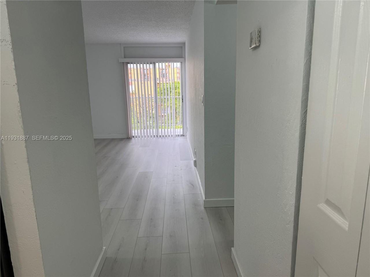 11145 Sw 6th St #104 - Photo 4 of 37