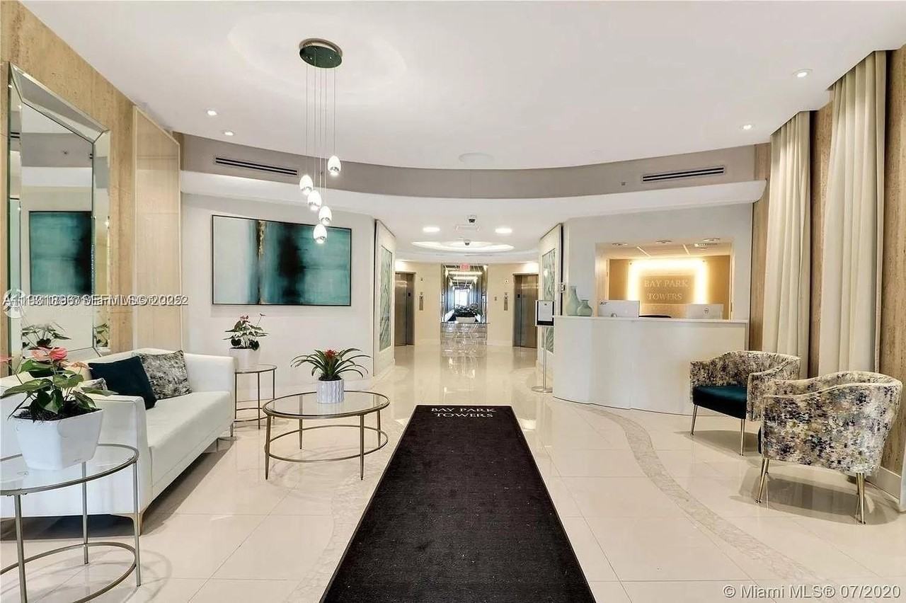 3301 Ne 5th Ave #805 - Photo 7 of 13