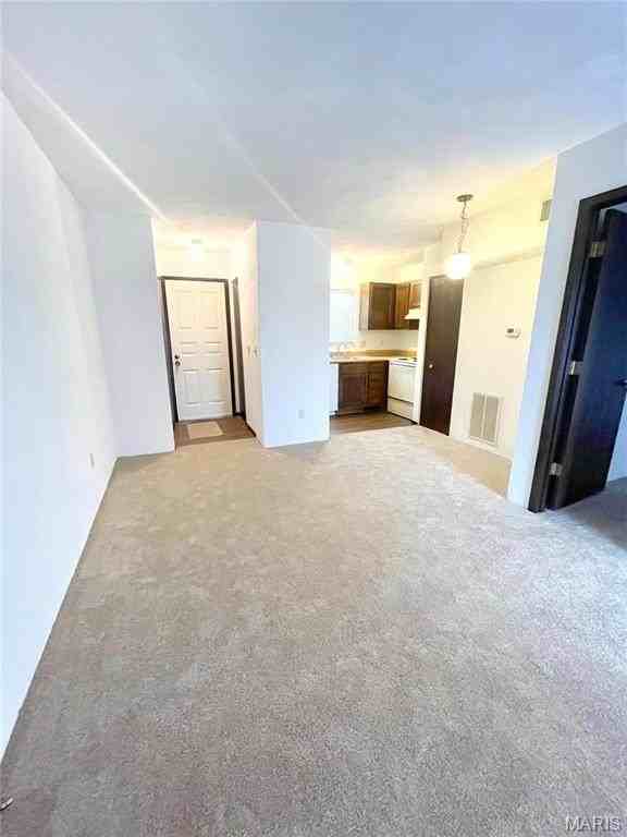 147 Ashley Dr - Photo 3 of 14