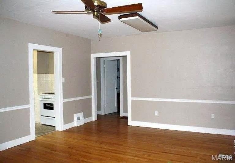 3816 W Main St - Photo 2 of 6