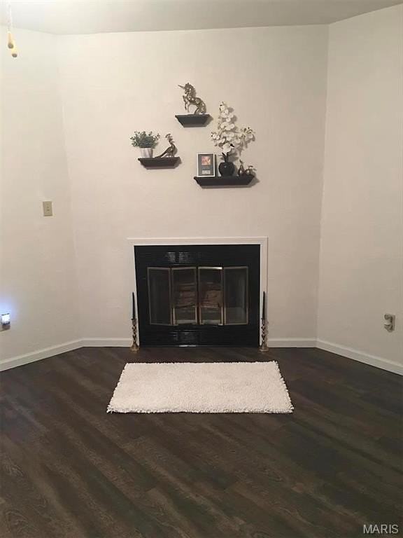 412 Nancy Dr - Photo 3 of 8