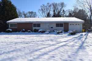 featured image of 10 Tyndall Rd