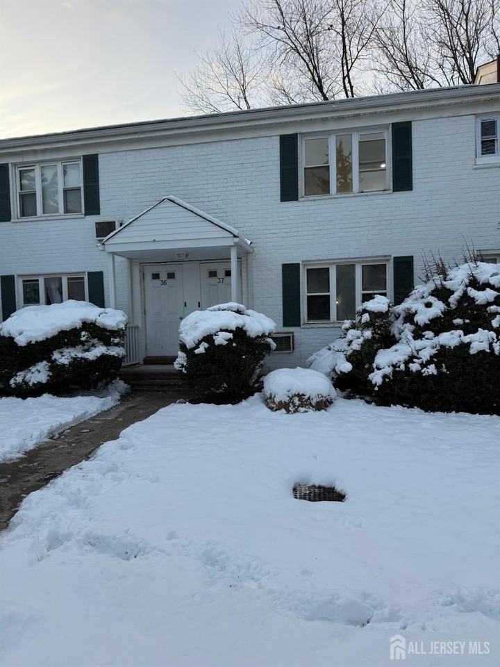 37-B Garfield Park - Photo 5 of 14