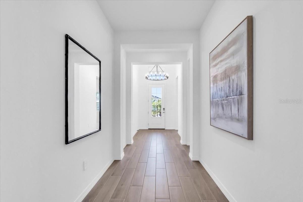 5522 Lightning Whelk Ln - Photo 3 of 29