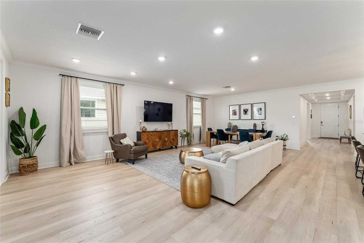 24400 Nw 12th Pl - Photo 3 of 26