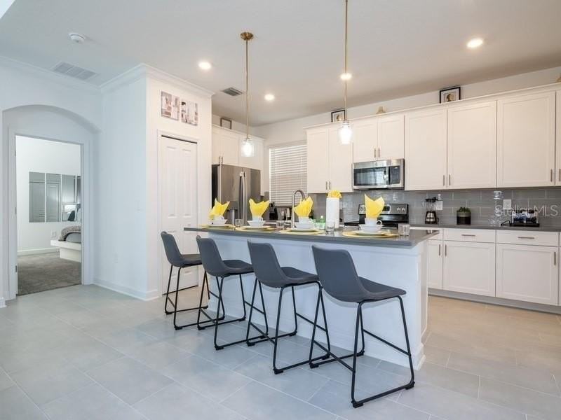 8956 Takeaway Way - Photo 7 of 50