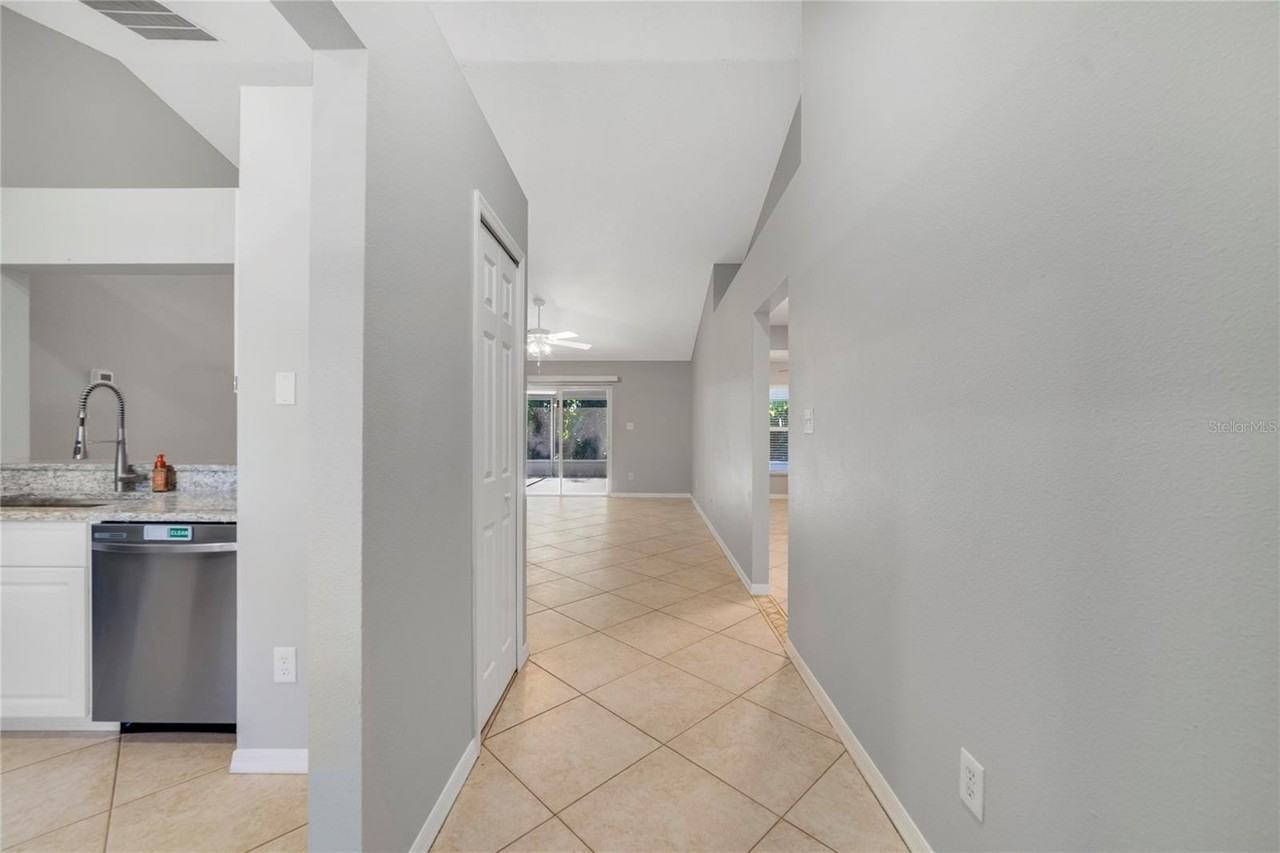 14048 Saint Leo Ct - Photo 4 of 26