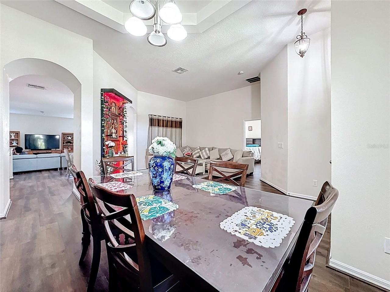 3104 Conrad Ct - Photo 6 of 50