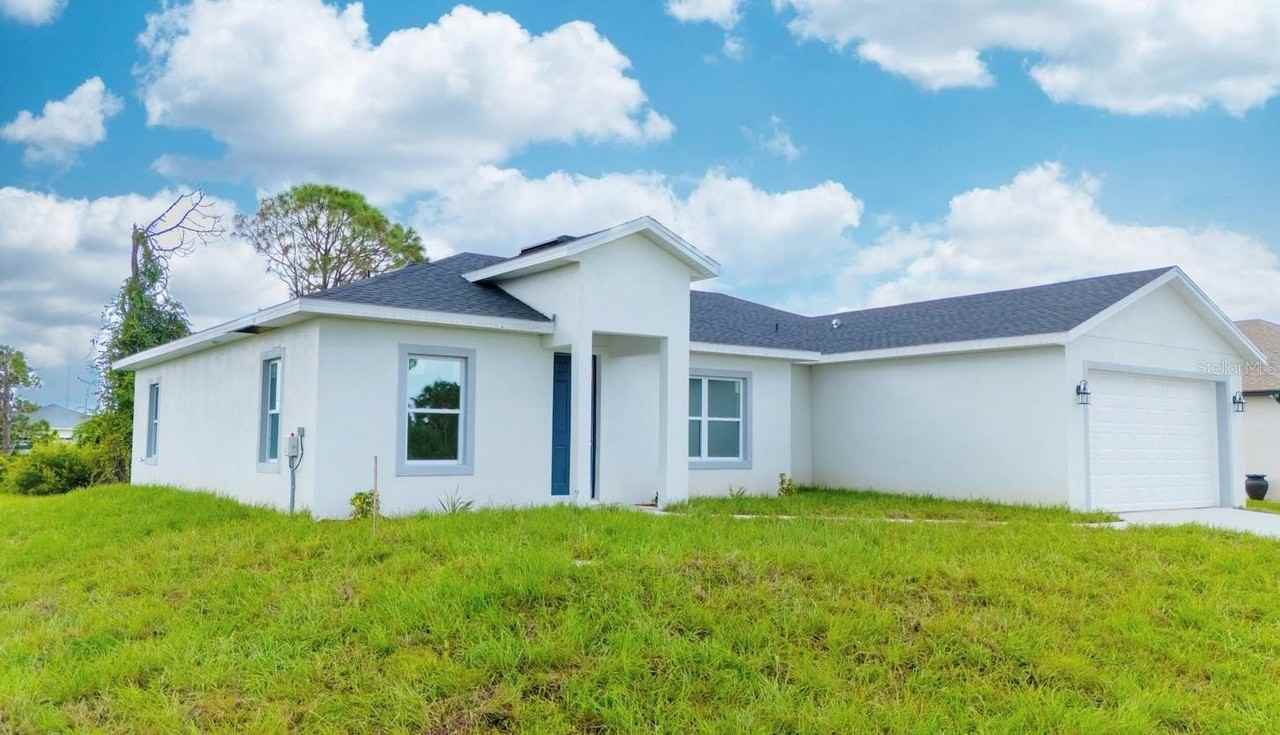 46 Master Dr - Photo 3 of 39