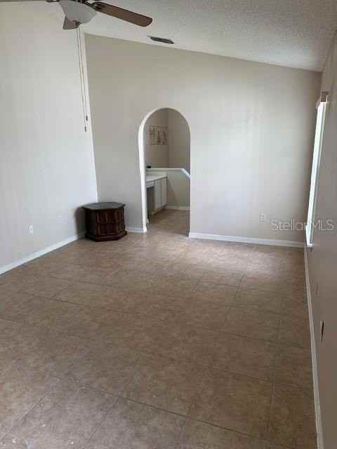 3932 Stonefield Dr - Photo 5 of 13