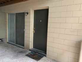 120 W America St #7 - Photo 1 of 1