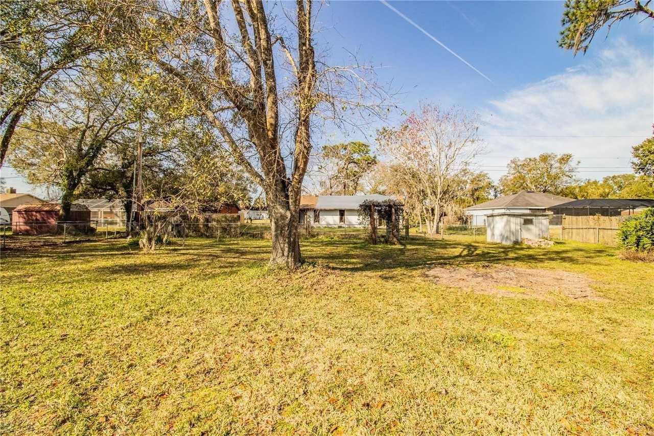 8510 N Campbell Rd - Photo 5 of 15