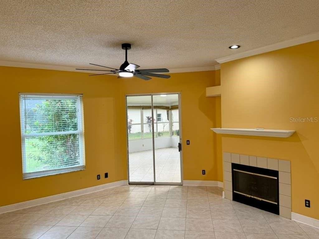 3520 Ocita Dr - Photo 4 of 15