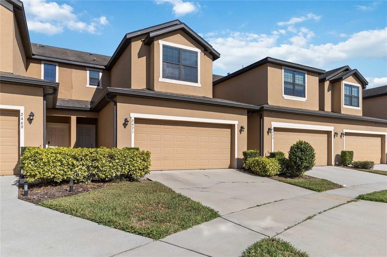 2471 Seven Oaks Dr - Photo 3 of 28