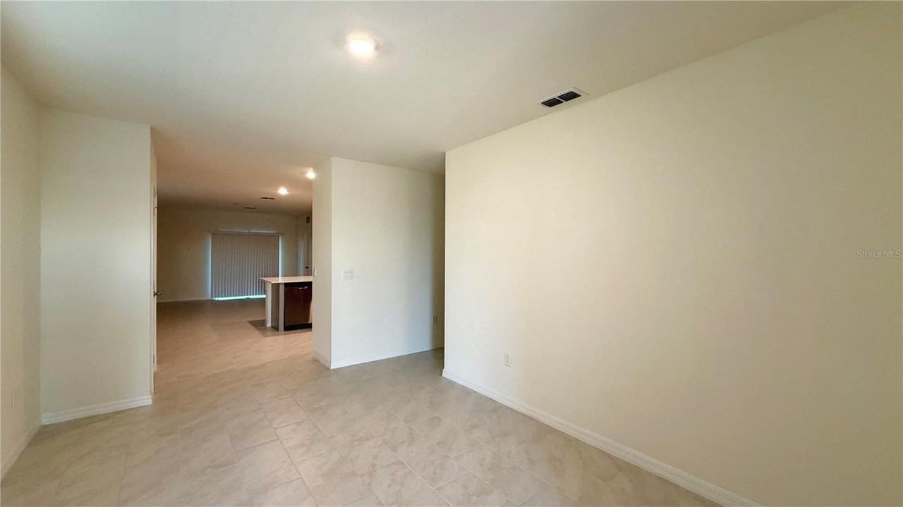 3314 Wakefield Dr - Photo 3 of 16