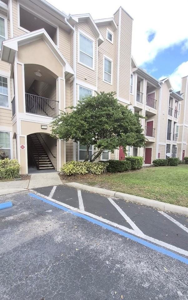 1990 Erving Cir #102 - Photo 2 of 28