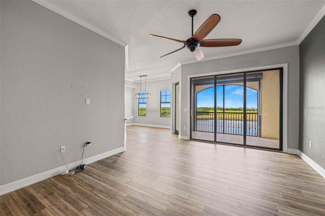 99 Vivante Blvd #305-9935 - Photo 7 of 50